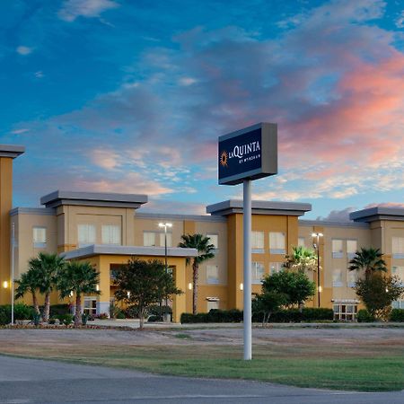 La Quinta By Wyndham Jourdanton - Pleasanton Hotel Exterior photo